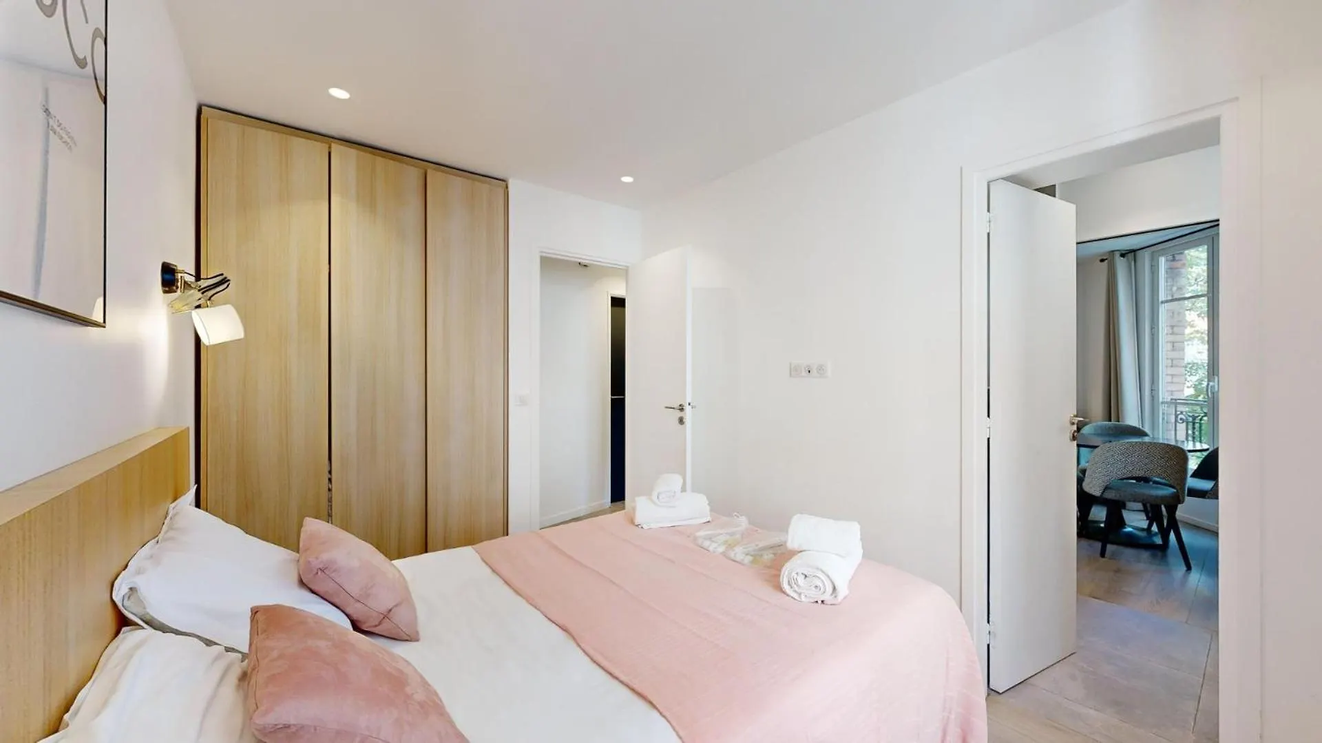 155 Georges - Superbe A * Paris