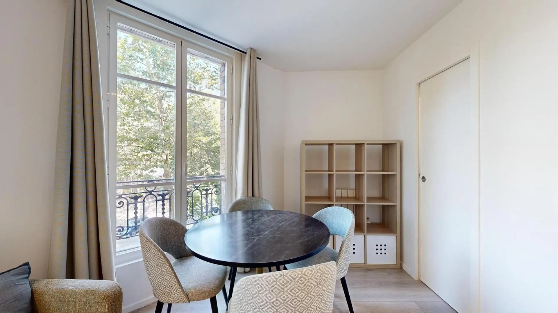 155 Georges - Superbe A Apartment